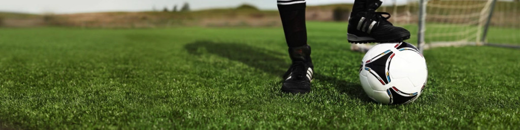 soccer-ball-foot